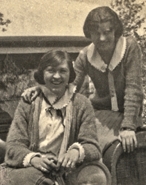 Image of unidentified girls at Old Olivet